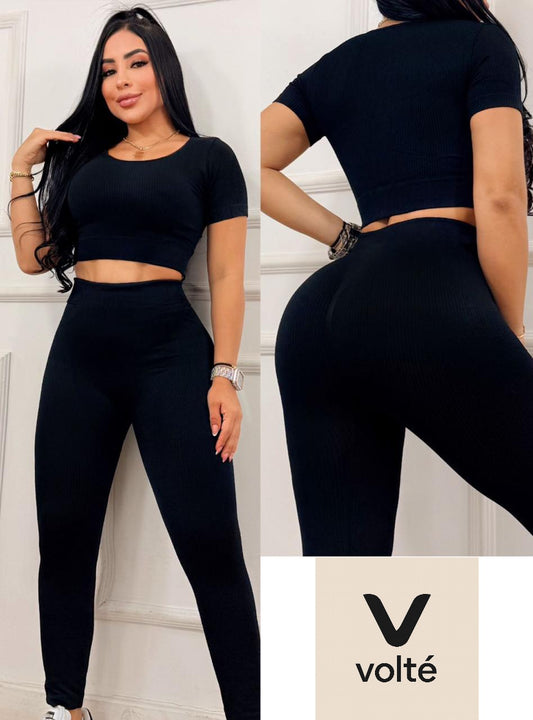 Set deportivo Negro Clásico